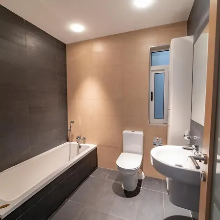 Metrostays St Julian Malta * San Ġiljan