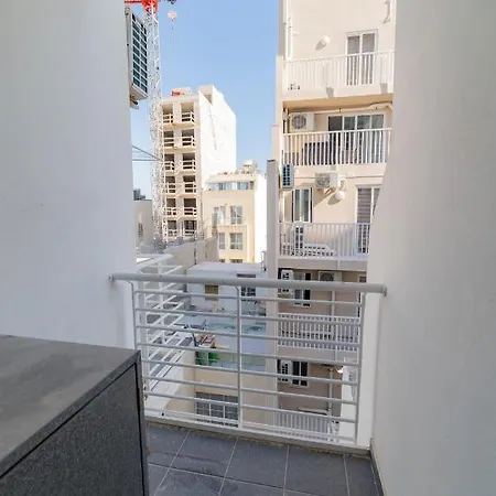 Metrostays St Julian Malta * Сент Джулианс