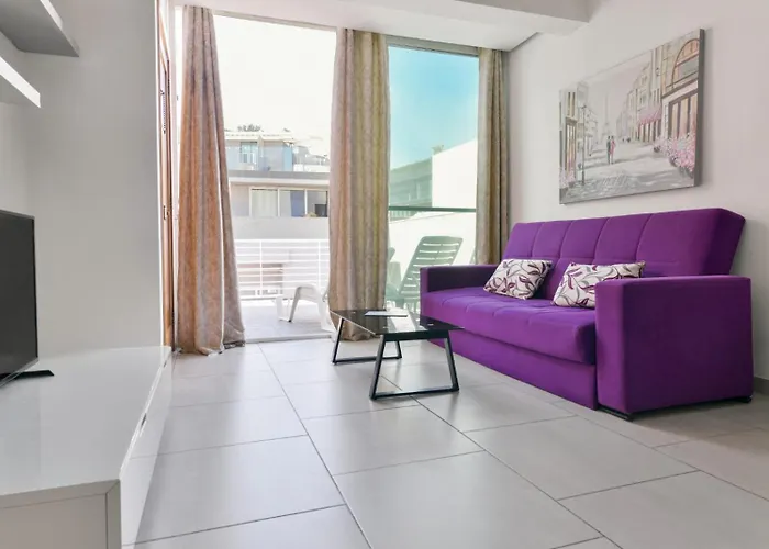Metrostays St Julian Malta *