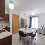 Metrostays St Julian Malta * San Ġiljan